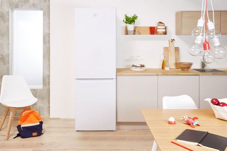 Двухкамерный холодильник Indesit DS 4180 W — купить в интернет-магазине Премьер Техно — Фото 6